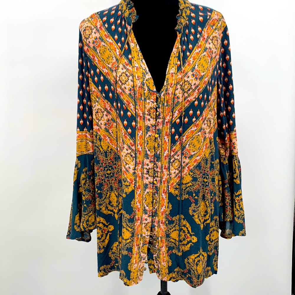 Free People Shirt size Medium paisley blue gold bell sleeve tunic top